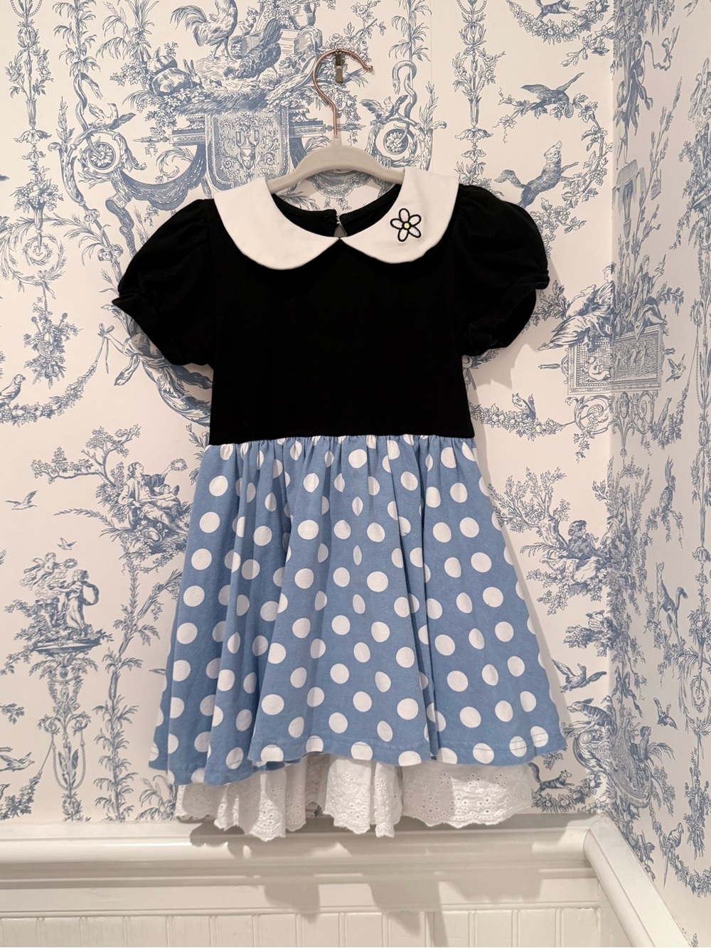 Taylor Joelle Minnie Mouse Dress 4T Like New